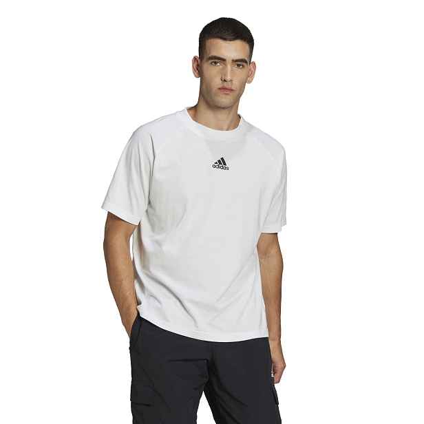 adidas Essentials Brandlove Single Jersey T-Shirt