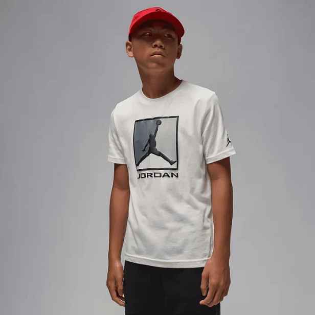 Jordan boys m j flt ess bl 3.0 ss tee 128-132 cm