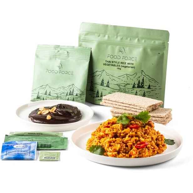 FOOD FORCE HLAVNÍ JÍDLO V THAJSKÉM STYLU RÝŽÍ A ZELENINOU Outdoorové jídlo