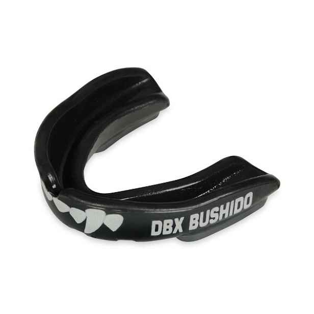 Chránič zubů DBX BUSHIDO MG-2 s tesáky