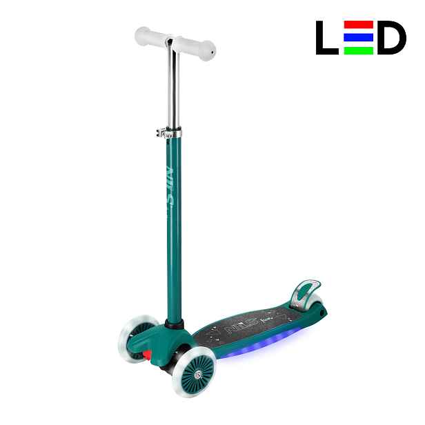 Dětská tříkolová koloběžka NILS Fun HLB1310 s LED