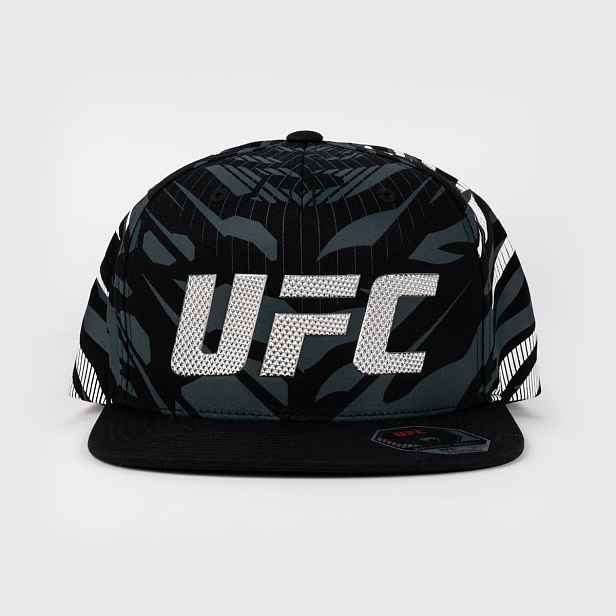 Venum Fight Night Cap