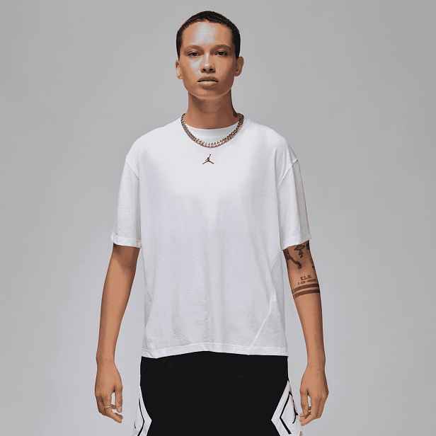 Jordan Sport Womens Diamond