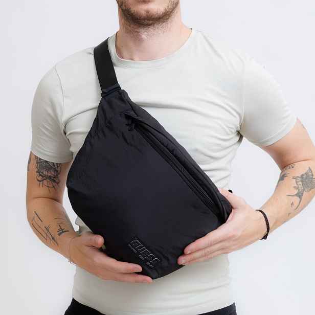 Guess Big Bum Bag ONE