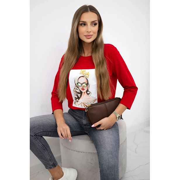 Halenka s grafikou dívky v brýlích 3D