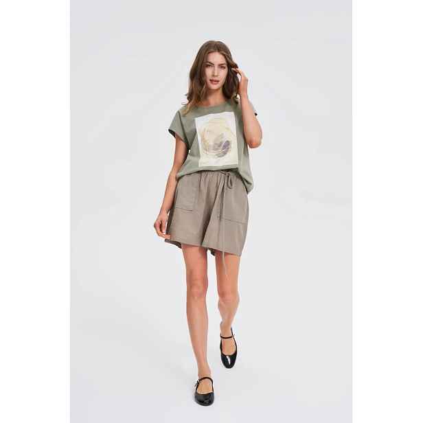 Marisse Loose Olive Shorts