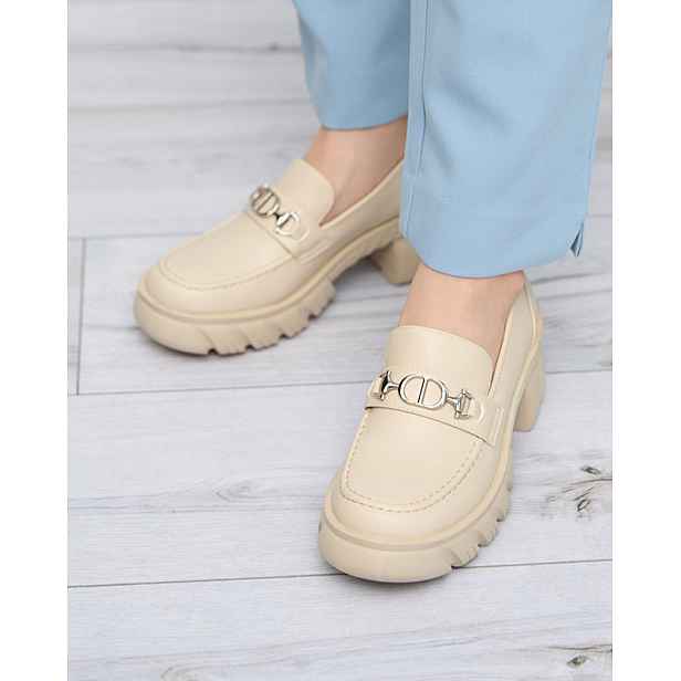 Resti women's shoes on a massive Terima sole - Footwear