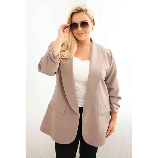 Elegantní plus size blejzr Kesi
