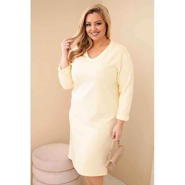 Plus size šaty s výstřihem do V, máslové